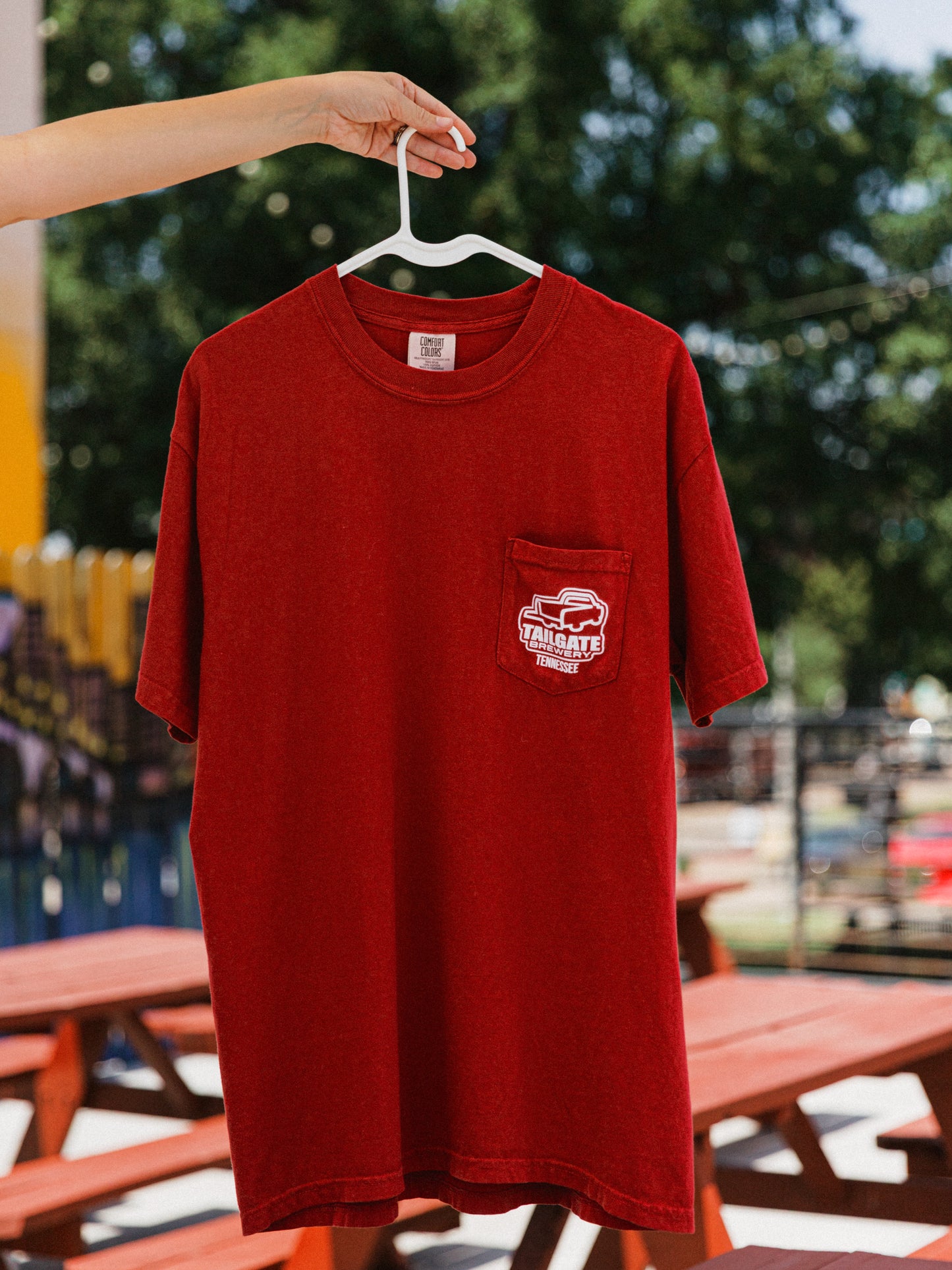 Lager Projekt Pocket Tee in Chili