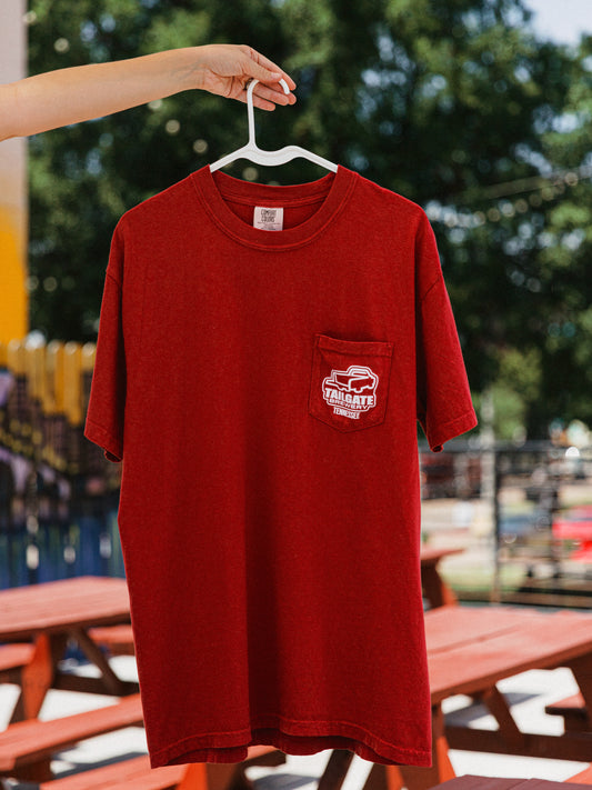 Lager Projekt Pocket Tee in Chili